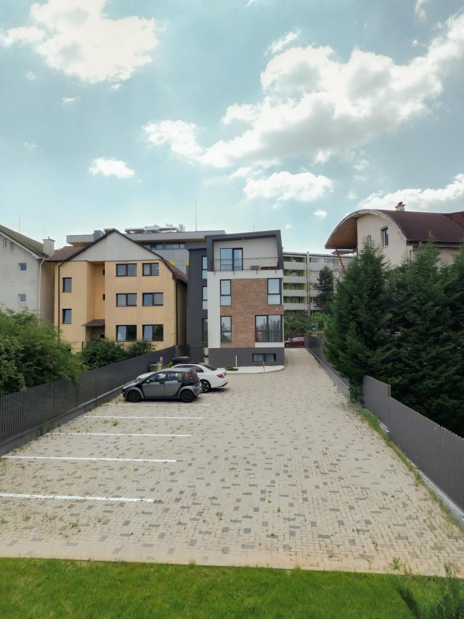 Zen Garden Apartments Kolozsvár Kültér fotó